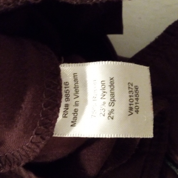 COLDWATER CREEK Burgundy Pants 16P - Picture 7 of 7